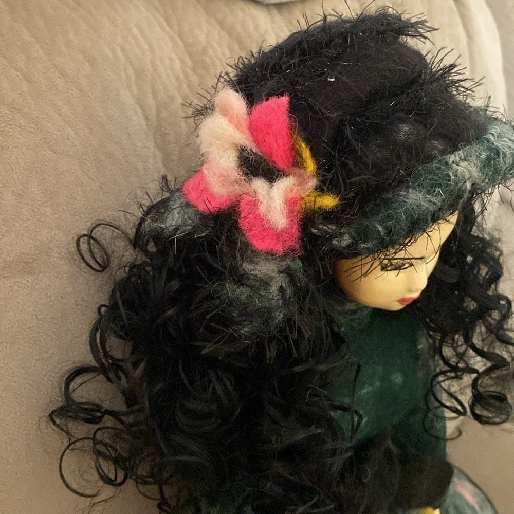 Handmade decorative doll - Picture 9 of 12